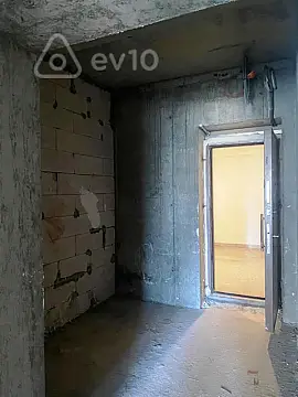 Satılır 2 otaqlı yeni tikili 68 m²