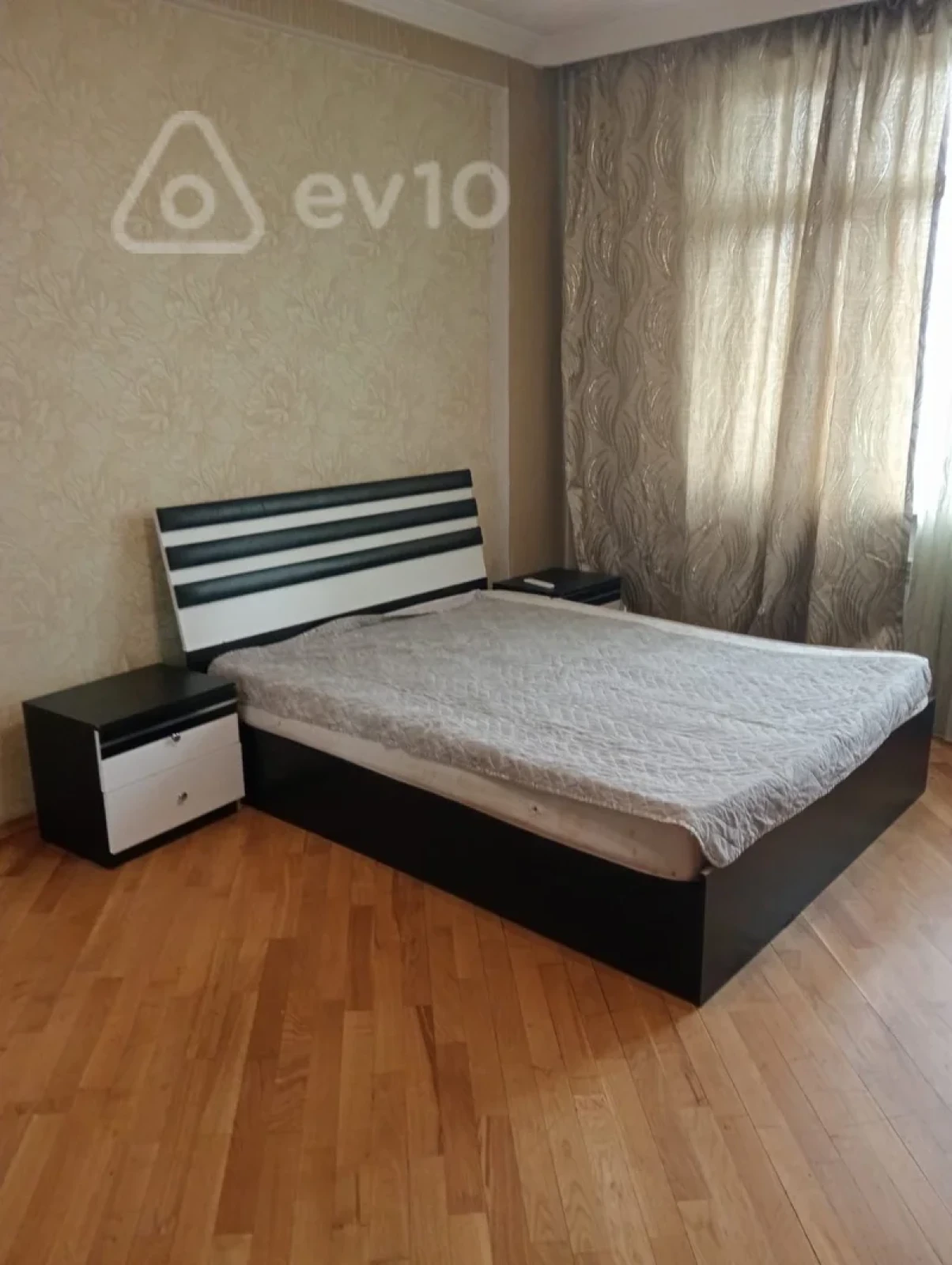 Kirayə verilir 2 otaqlı yeni tikili 70 m²