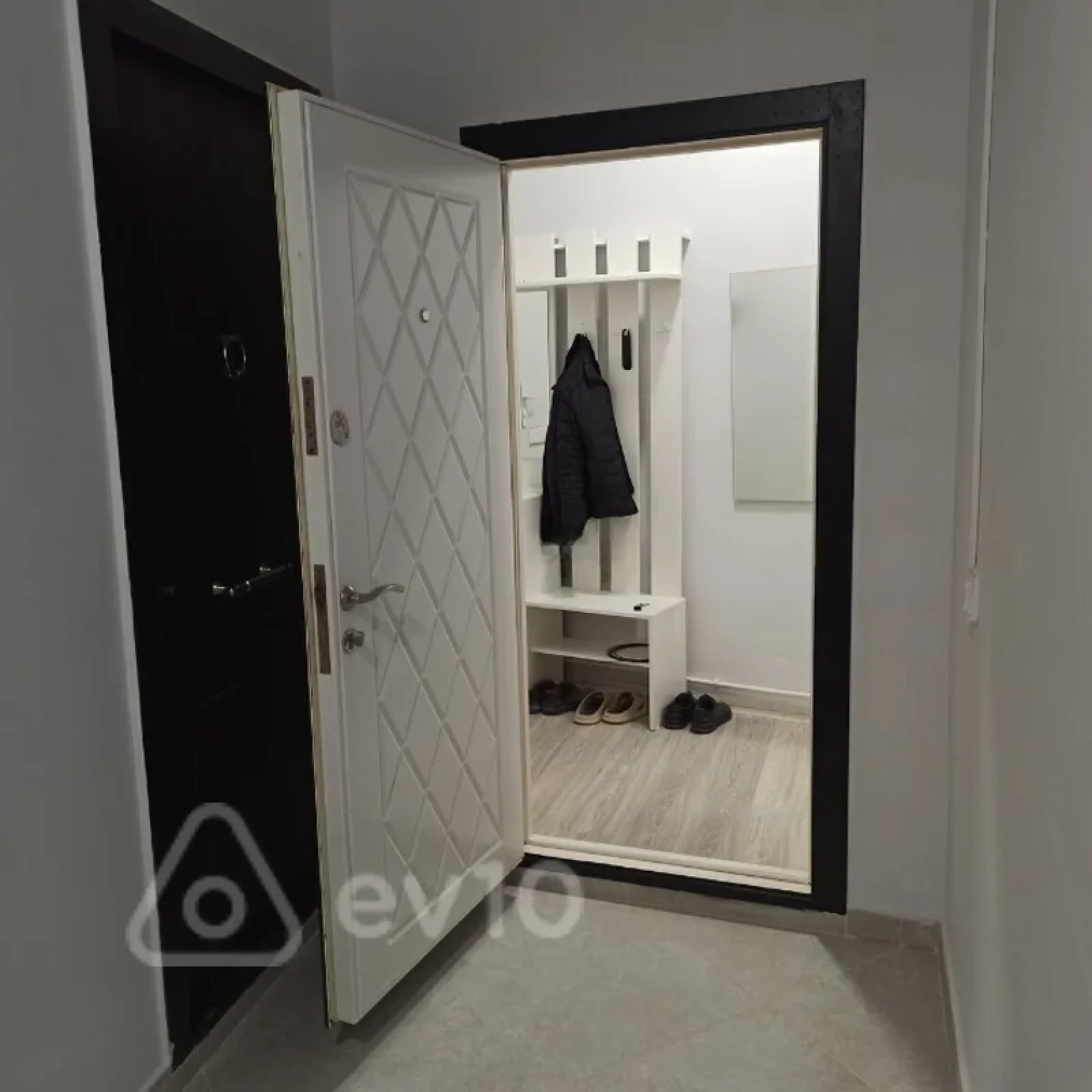 Kirayə verilir 2 otaqlı yeni tikili 40 m²