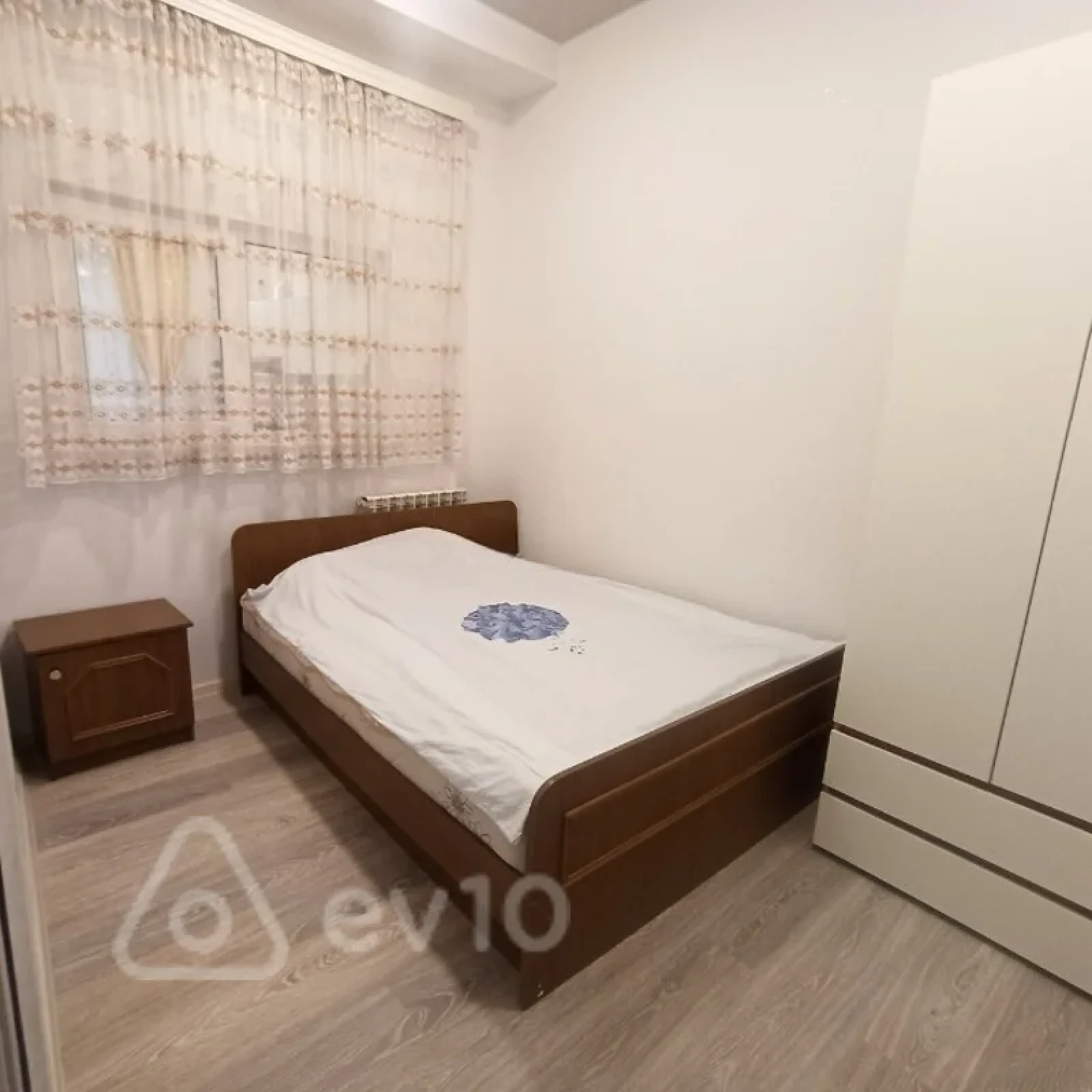 Kirayə verilir 2 otaqlı yeni tikili 40 m²