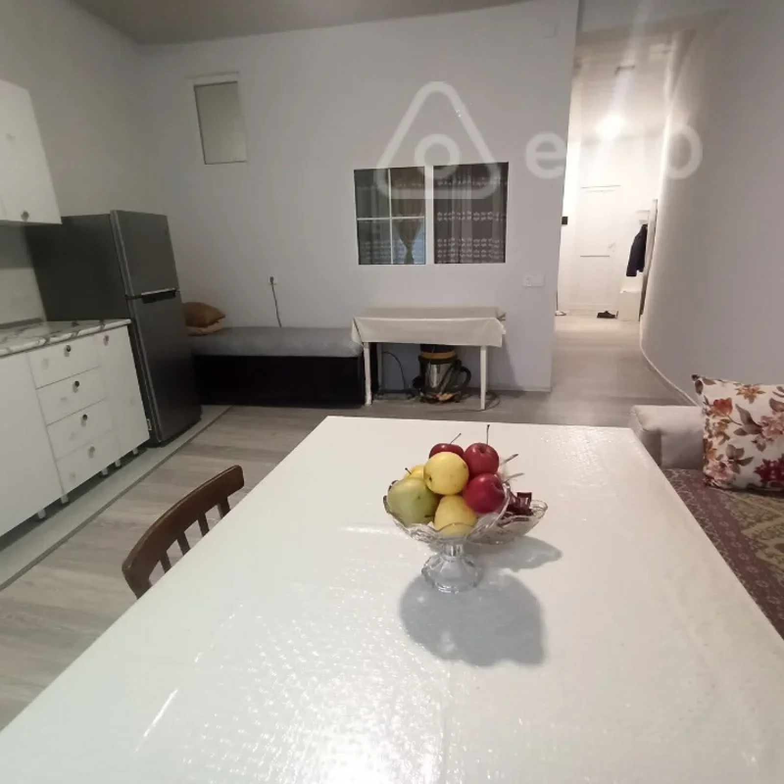 Kirayə verilir 2 otaqlı yeni tikili 40 m²