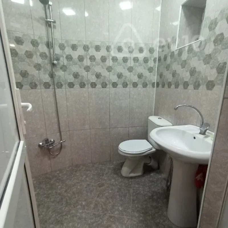 Kirayə verilir 2 otaqlı yeni tikili 40 m²