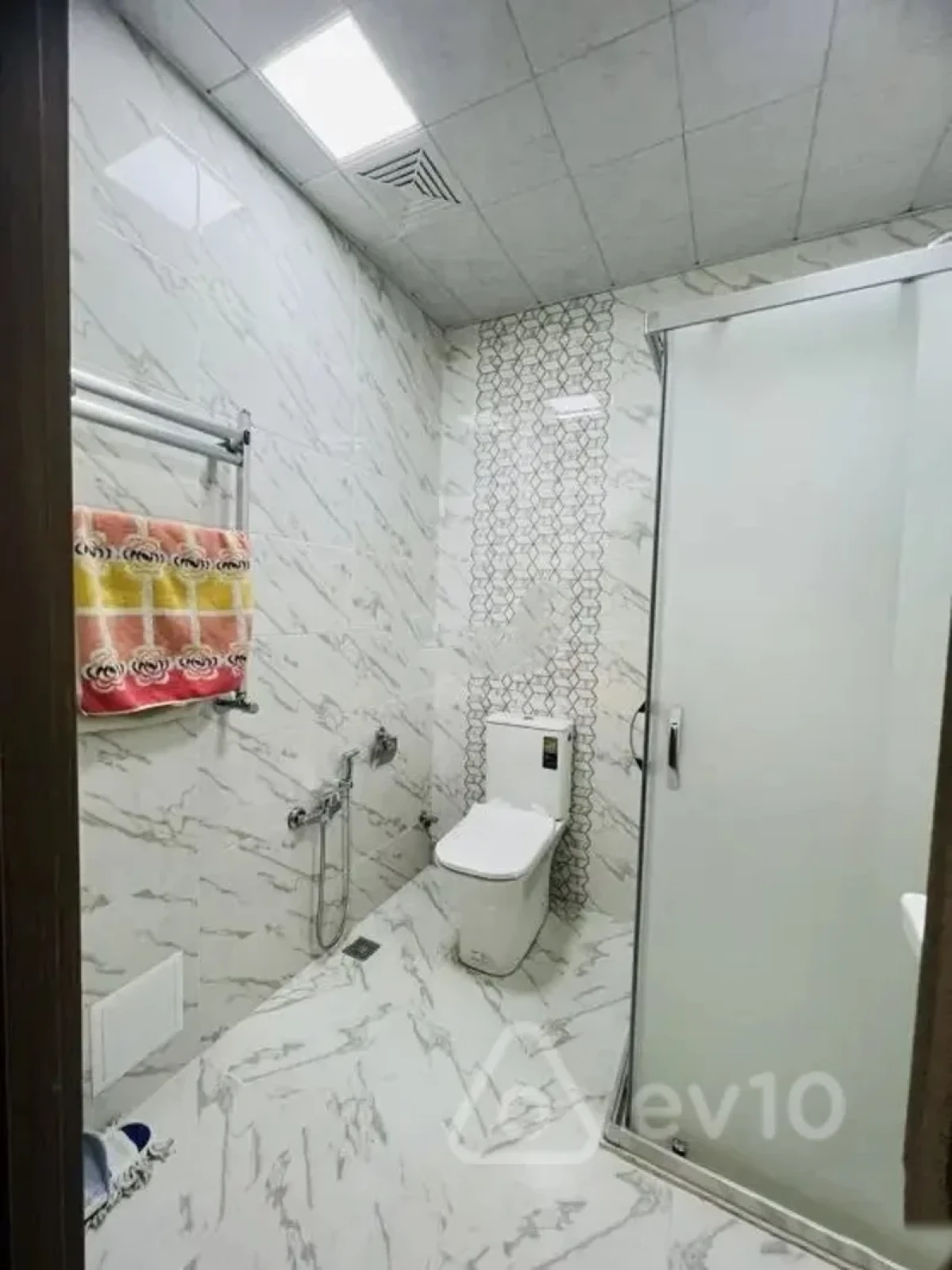 Kirayə verilir 1 otaqlı yeni tikili 55 m²