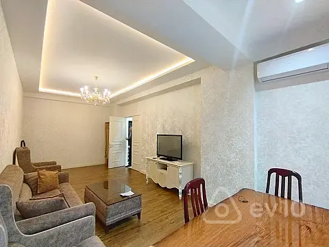 Kirayə verilir 2 otaqlı yeni tikili 85 m²