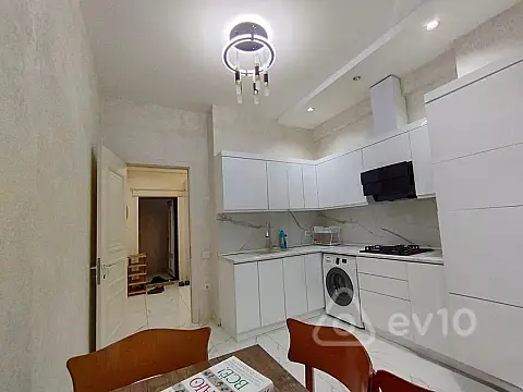 Kirayə verilir 2 otaqlı yeni tikili 85 m²