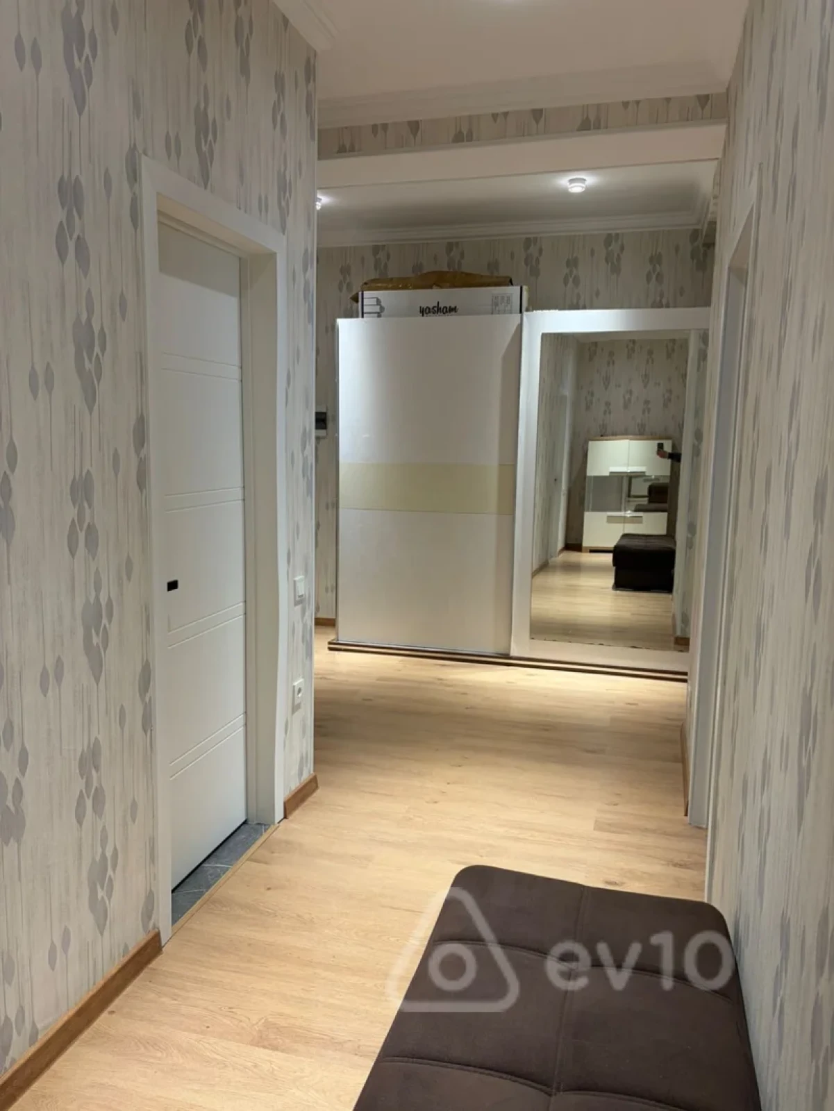 Kirayə verilir 3 otaqlı yeni tikili 90 m²