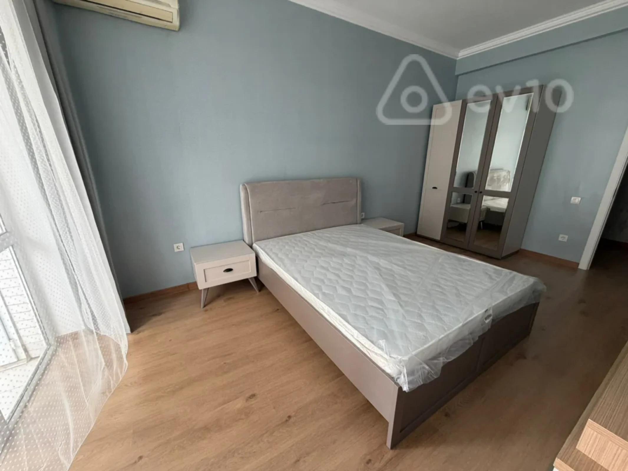Kirayə verilir 3 otaqlı yeni tikili 90 m²