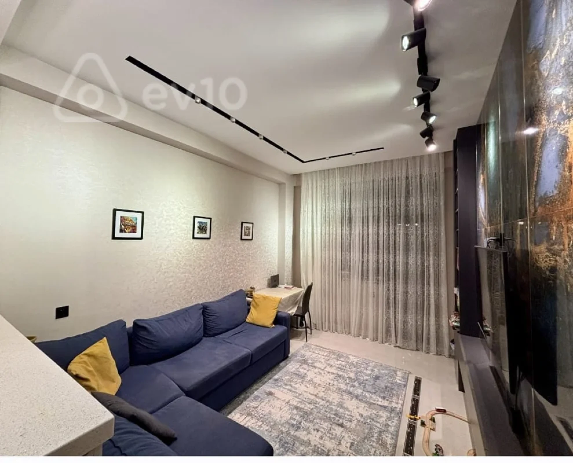Kirayə verilir 2 otaqlı yeni tikili 60 m²