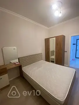 Kirayə verilir 2 otaqlı yeni tikili 45 m²
