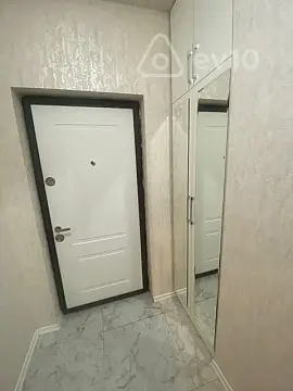 Kirayə verilir 2 otaqlı yeni tikili 45 m²