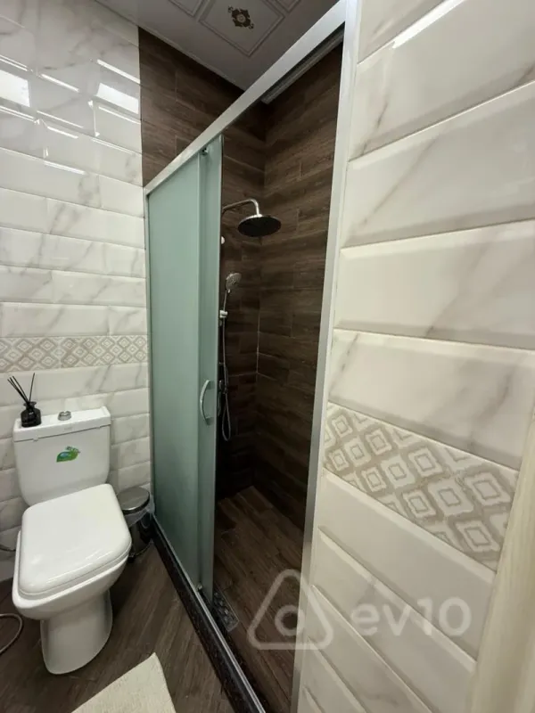 Kirayə verilir 2 otaqlı yeni tikili 75 m²