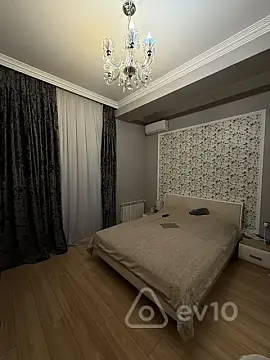 Kirayə verilir 2 otaqlı yeni tikili 75 m²