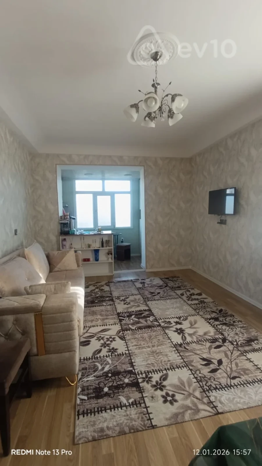 Satılır 2 otaqlı köhnə tikili 40 m²