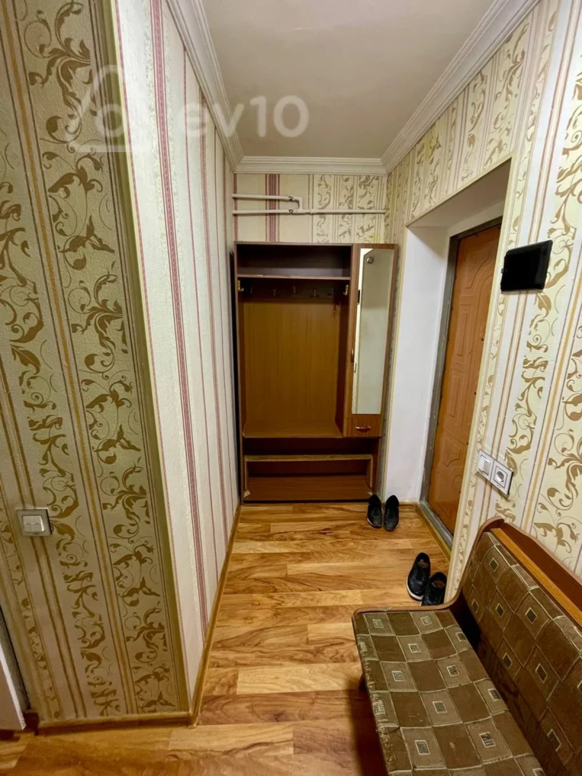 Kirayə verilir 2 otaqlı köhnə tikili 40 m²