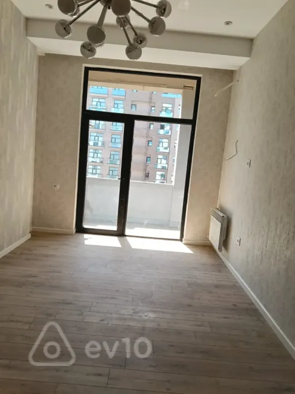 Satılır 2 otaqlı yeni tikili 71 m²