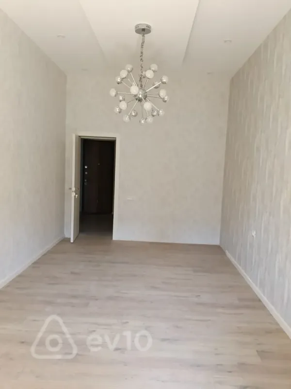 Satılır 2 otaqlı yeni tikili 71 m²