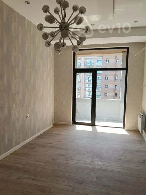 Satılır 3 otaqlı yeni tikili 90 m²
