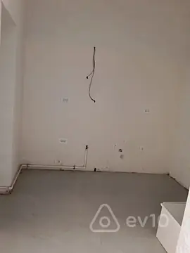 Satılır 3 otaqlı yeni tikili 90 m²