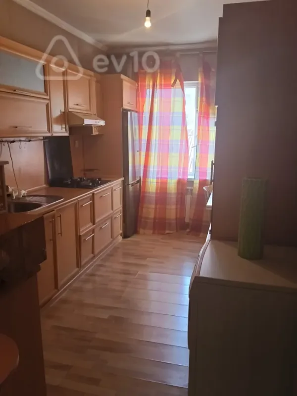 Satılır 3 otaqlı yeni tikili 90 m²