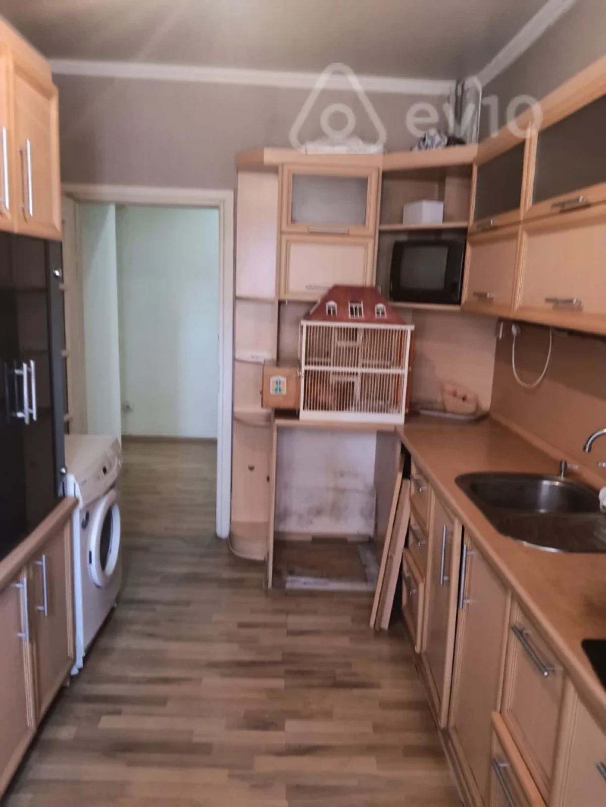 Satılır 3 otaqlı yeni tikili 90 m²