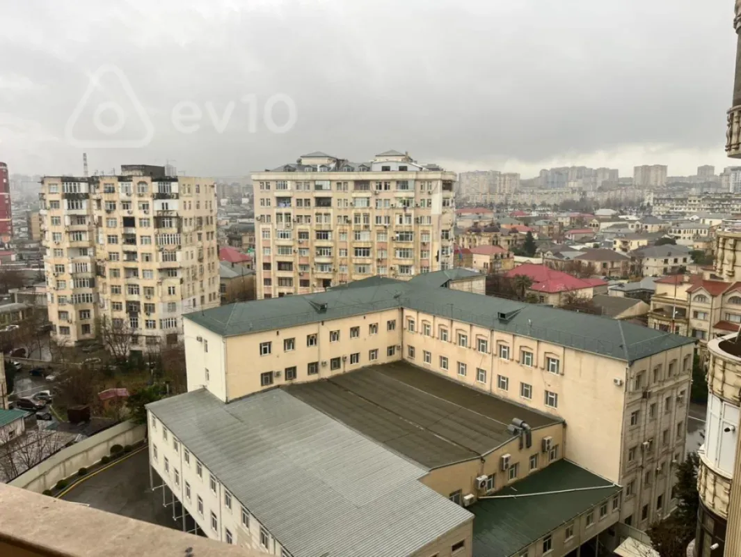 Kirayə verilir 2 otaqlı yeni tikili 80 m²