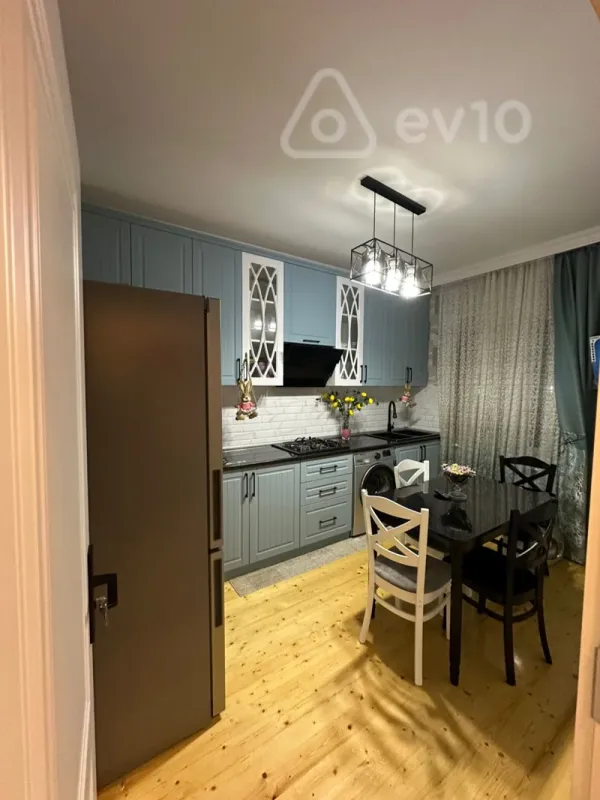 Satılır 3 otaqlı yeni tikili 90 m²