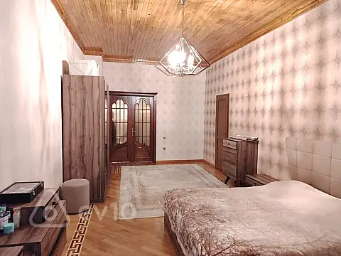 Satılır 4 otaqlı yeni tikili 190 m²