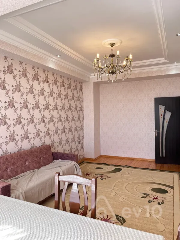 Kirayə verilir 2 otaqlı yeni tikili 60 m²