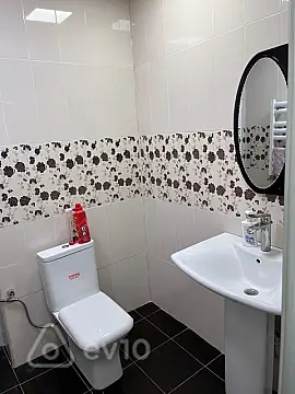 Kirayə verilir 2 otaqlı yeni tikili 60 m²