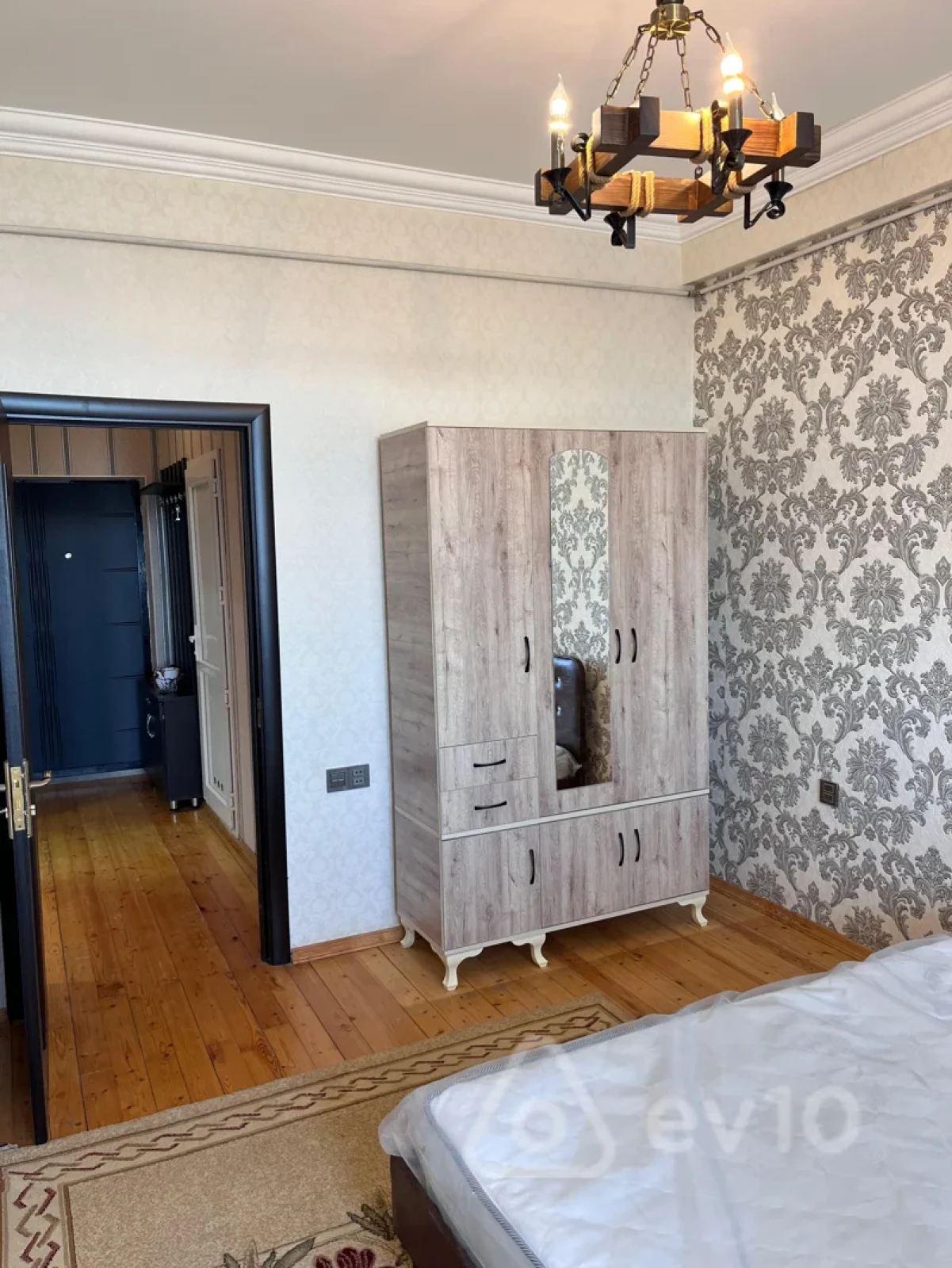 Kirayə verilir 2 otaqlı yeni tikili 60 m²