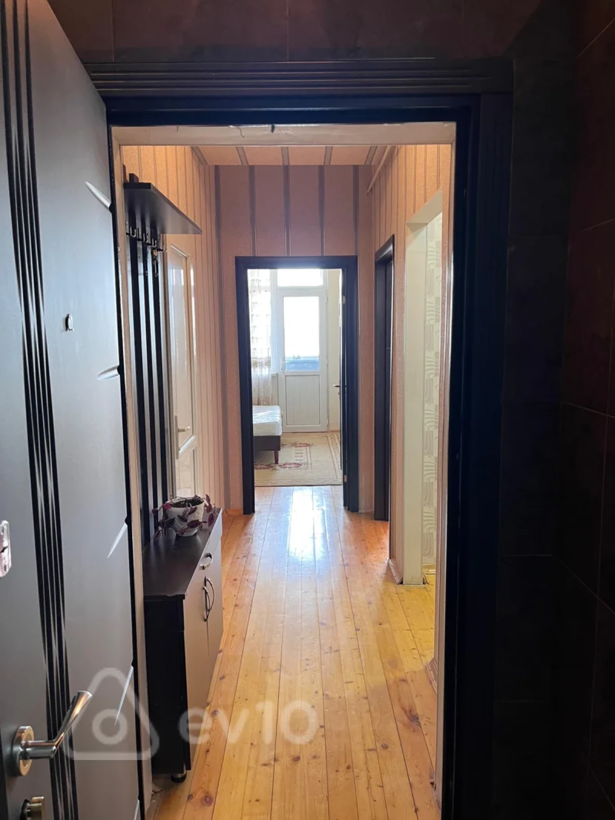 Kirayə verilir 2 otaqlı yeni tikili 60 m²