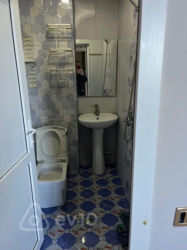 Kirayə verilir 2 otaqlı yeni tikili 55 m²