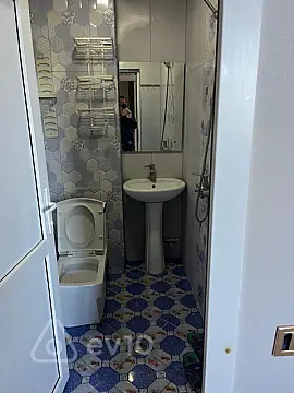 Kirayə verilir 2 otaqlı yeni tikili 55 m²