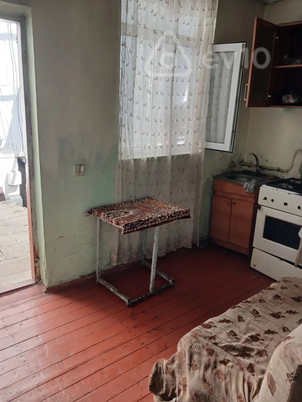 Kirayə verilir 1 otaqlı həyət evi 30 m²