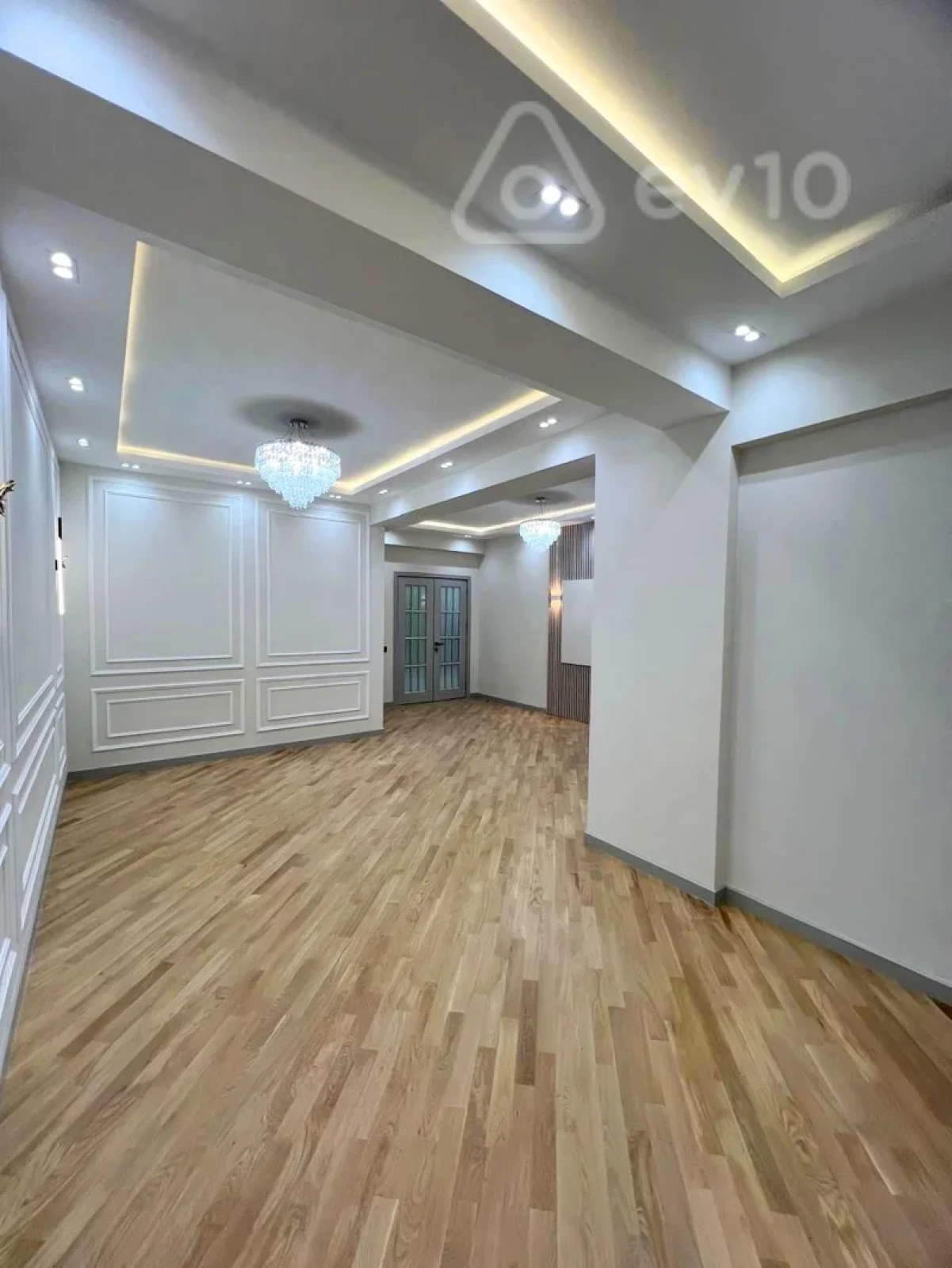Satılır 4 otaqlı yeni tikili 193 m²