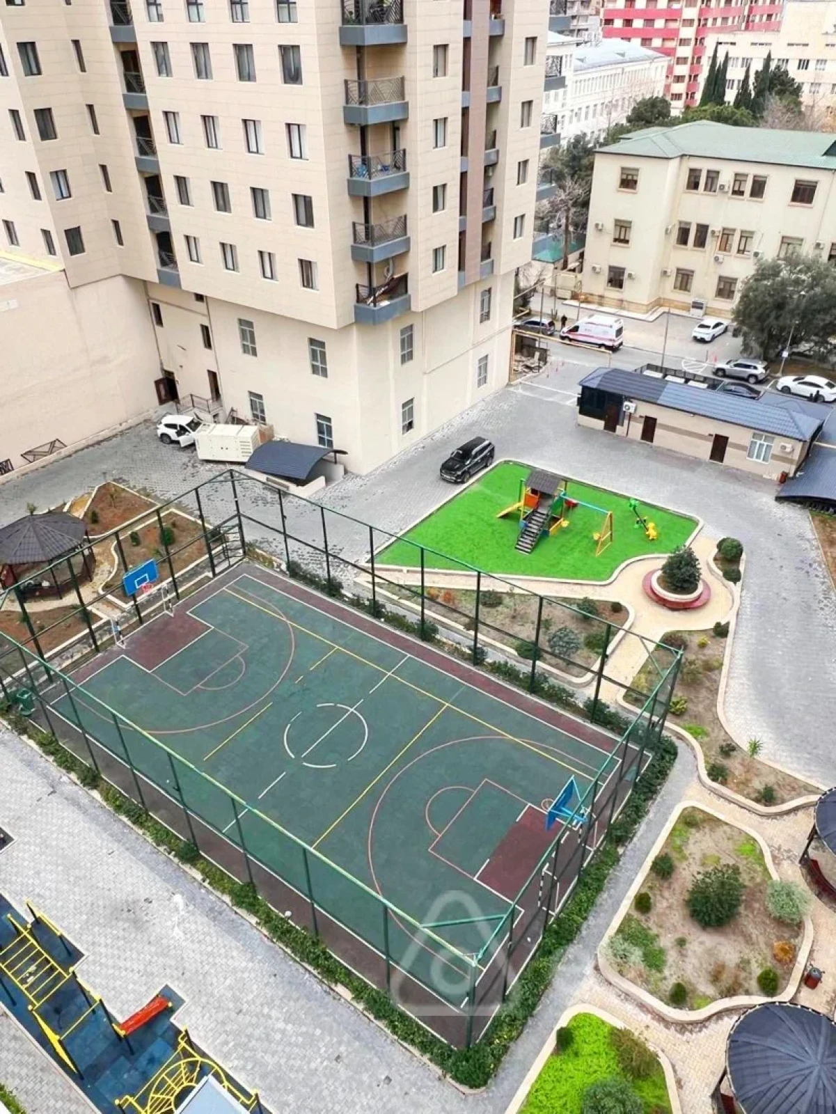 Satılır 4 otaqlı yeni tikili 193 m²