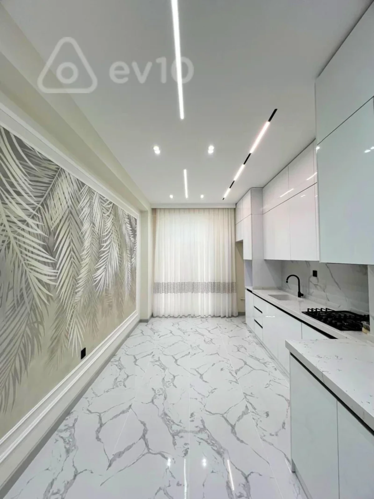 Satılır 4 otaqlı yeni tikili 193 m²