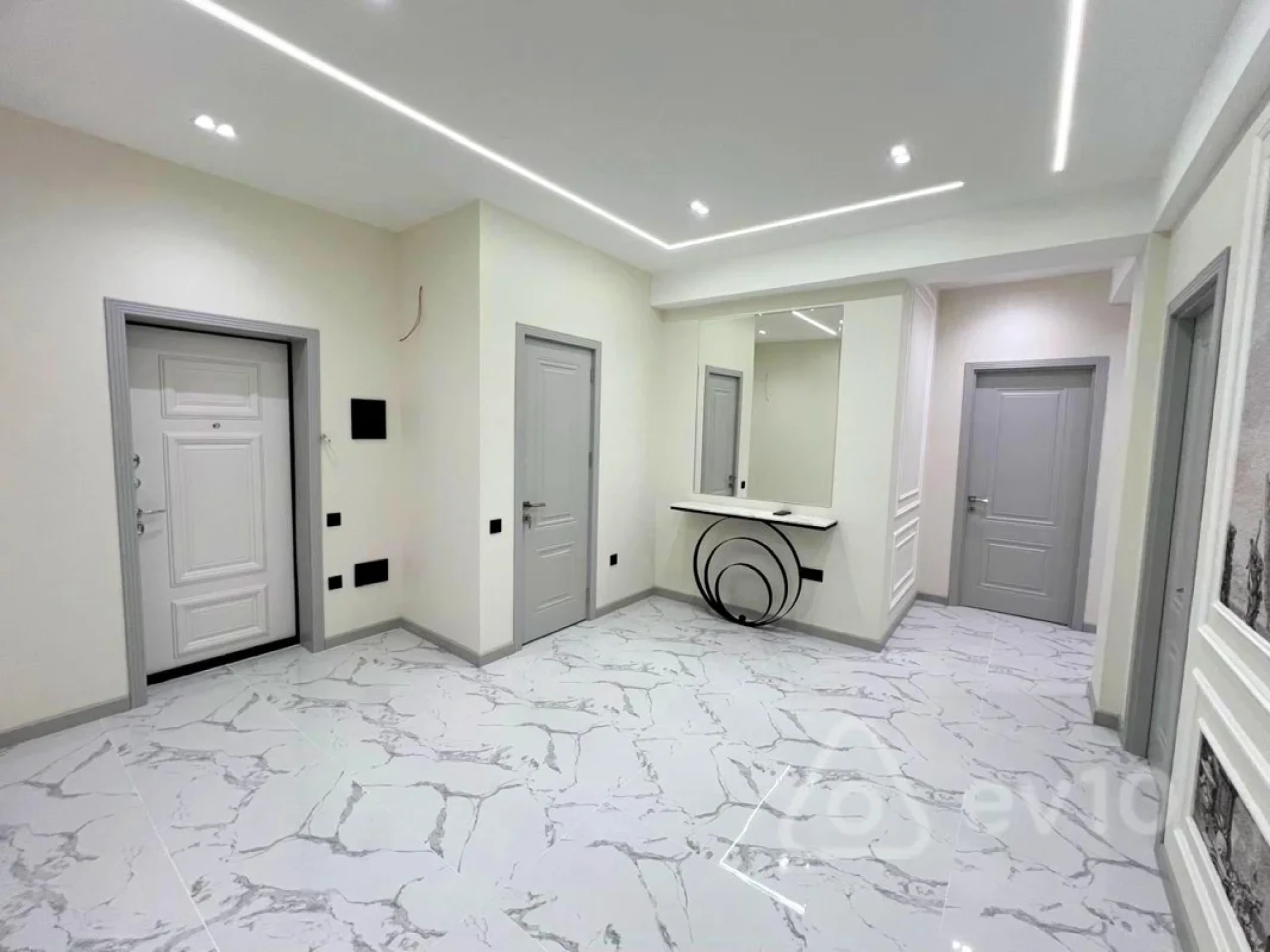 Satılır 4 otaqlı yeni tikili 193 m²