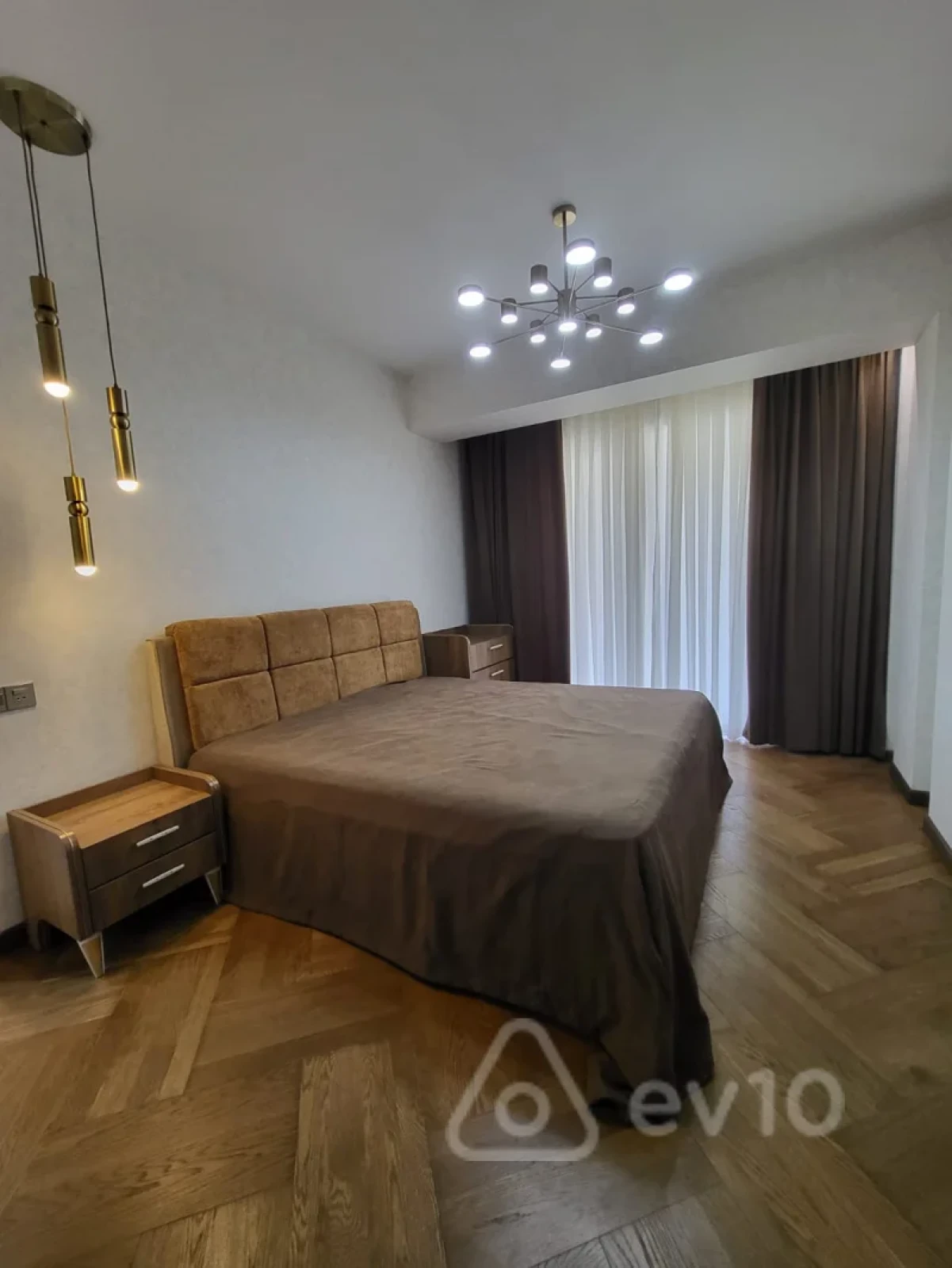 Kirayə verilir 3 otaqlı yeni tikili 110 m²