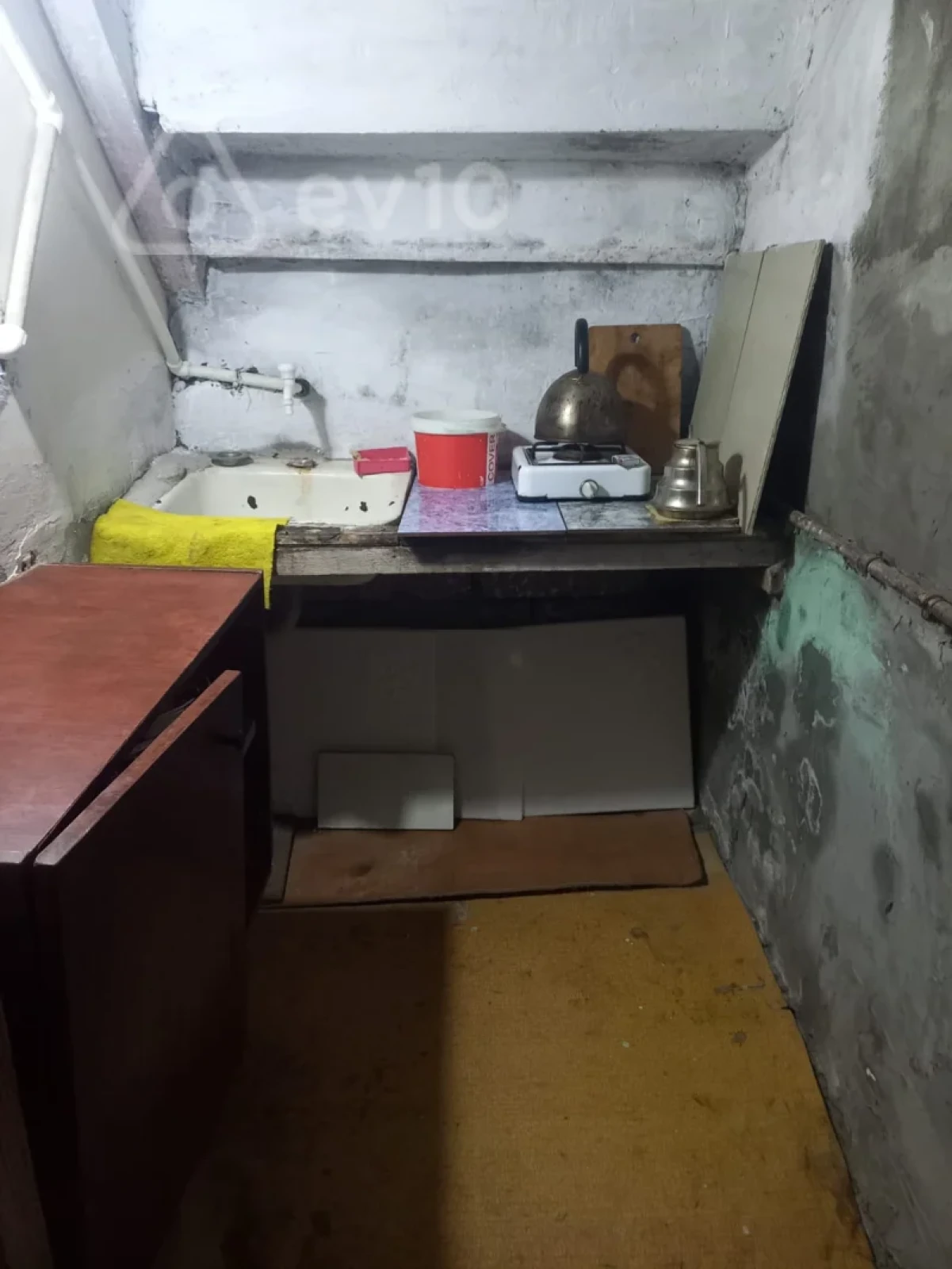 Kirayə verilir 1 otaqlı həyət evi 20 m²