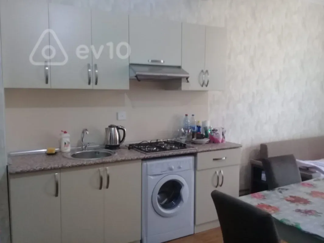 Kirayə verilir 1 otaqlı yeni tikili 20 m²