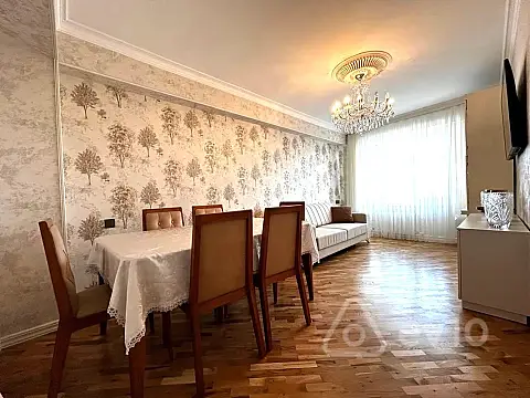 Satılır 3 otaqlı köhnə tikili 70 m²