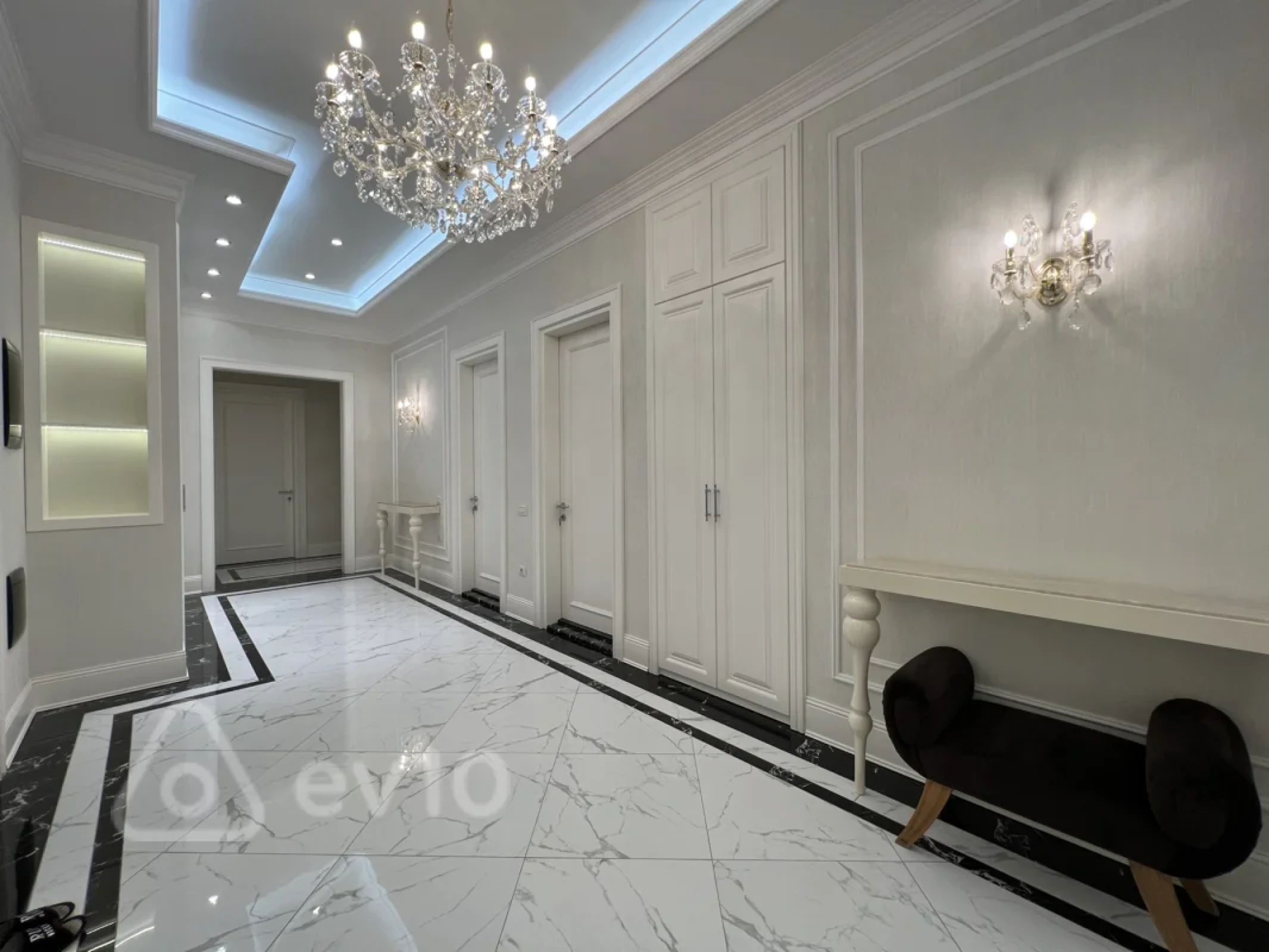 Kirayə verilir 4 otaqlı yeni tikili 210 m²