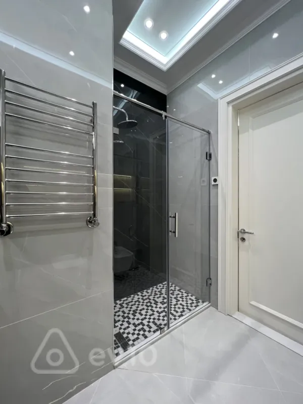 Kirayə verilir 4 otaqlı yeni tikili 210 m²