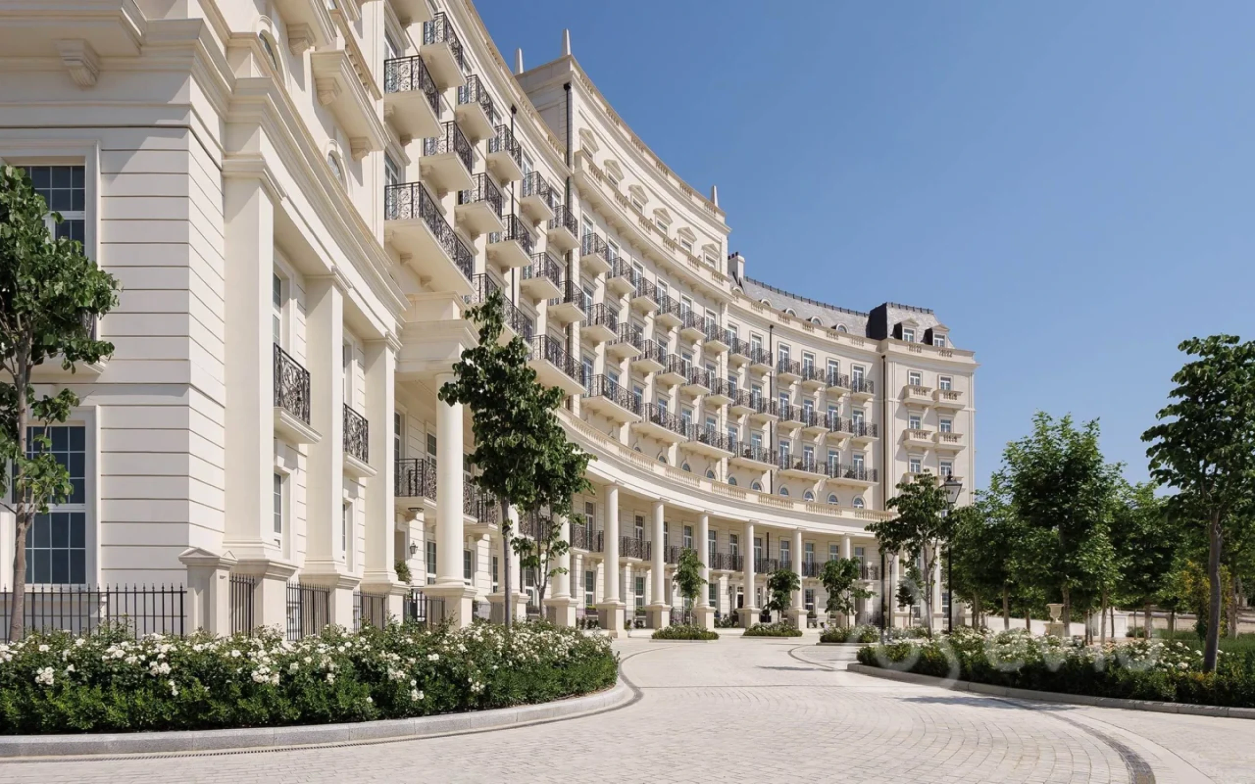 Kirayə verilir 4 otaqlı yeni tikili 210 m²