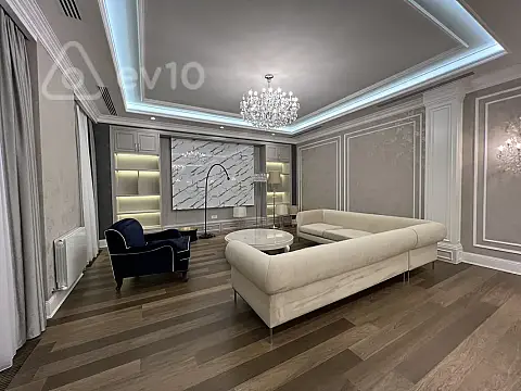 Kirayə verilir 4 otaqlı yeni tikili 210 m²