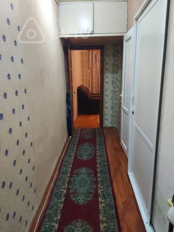 Kirayə verilir 2 otaqlı köhnə tikili 45 m²