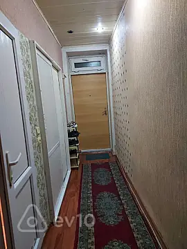 Kirayə verilir 2 otaqlı köhnə tikili 45 m²