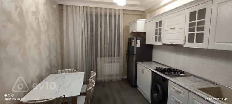 Satılır 2 otaqlı yeni tikili 90 m²