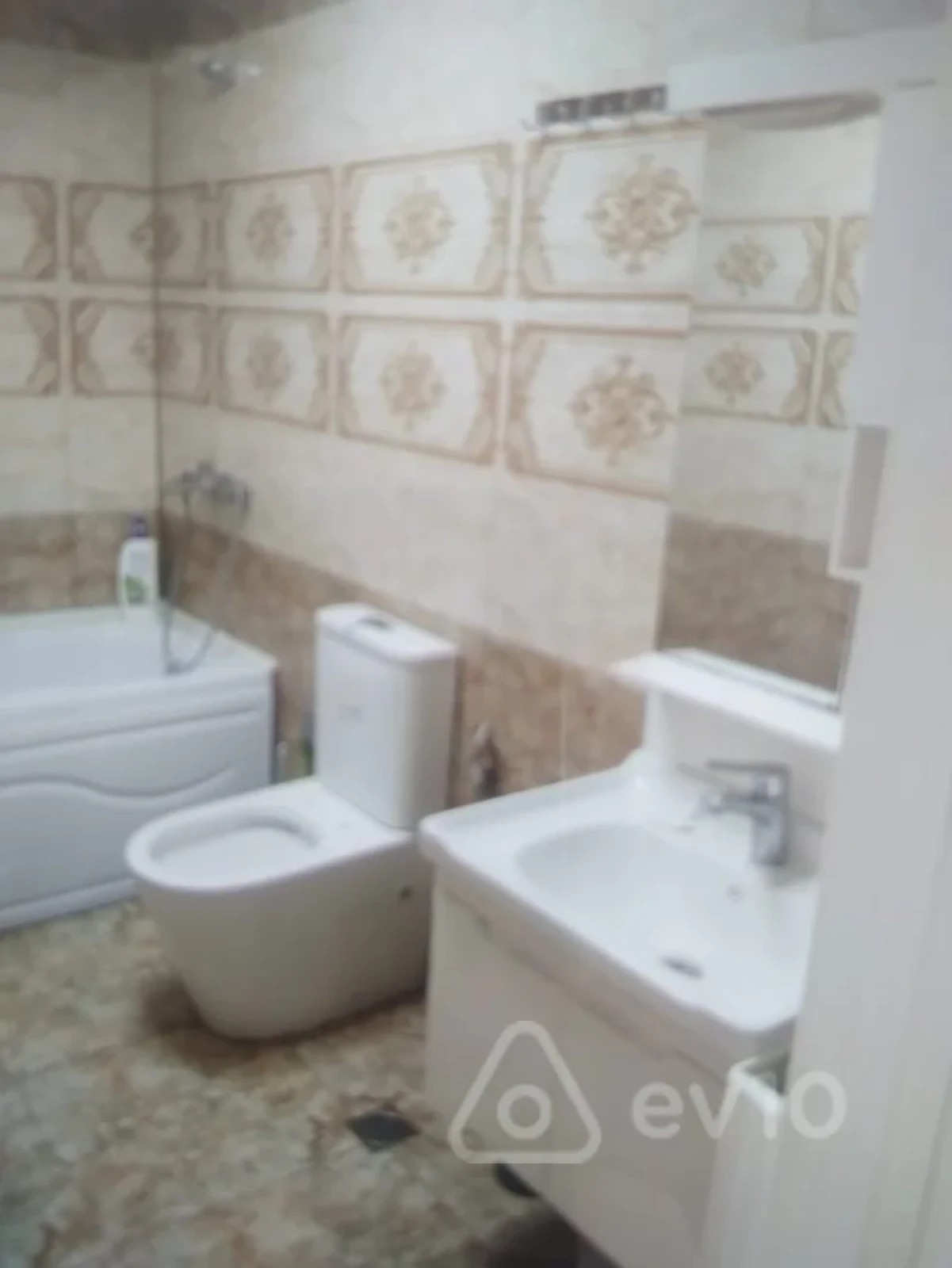 Kirayə verilir 3 otaqlı yeni tikili 65 m²